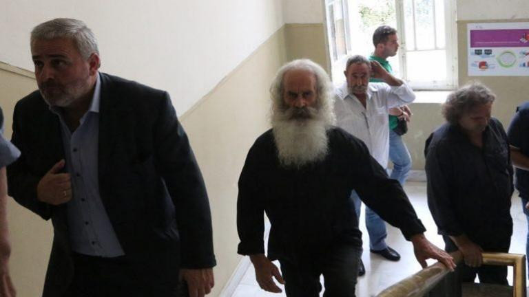 Οργή και κατάρες στα δικαστήρια του Ηρακλείου – «Έσπασαν» τα ισόβια για τον Γιώργο Κοκολογιάννη – «Φονιάδες», «Το κρίμα στο λαιμό σου» φώναζαν οι συγγενείς